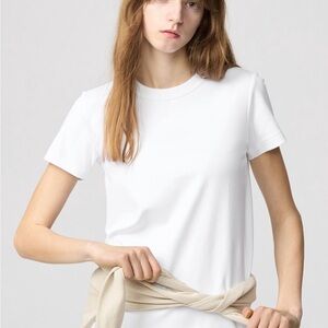 Uniqlo U White Crew Neck T-Shirt